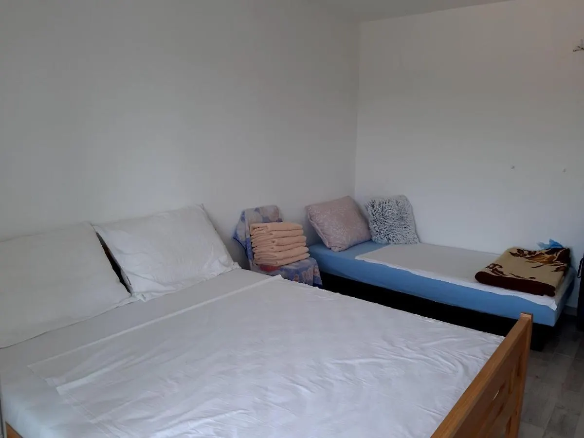 ゲストハウス Apartment Karlo Kruševo クロアチア