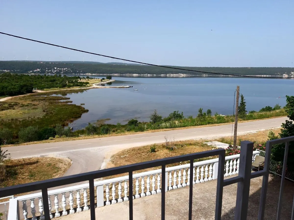 Apartment Karlo Kruševo