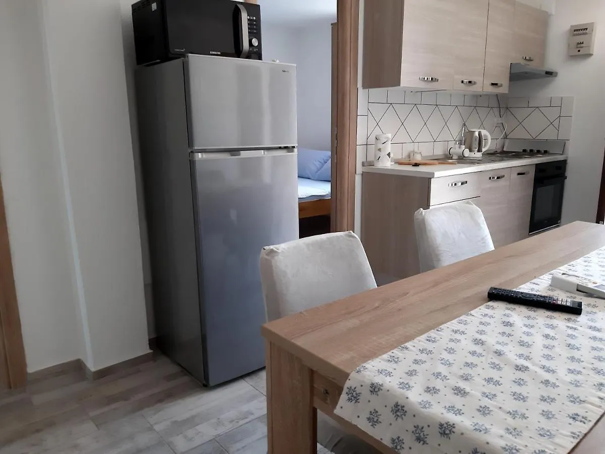 Apartment Karlo Kruševo