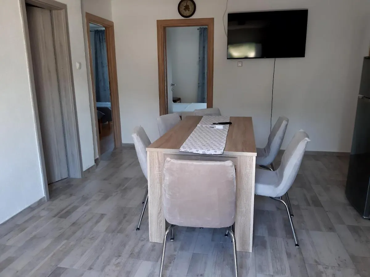 Pensionat Apartment Karlo Kruševo